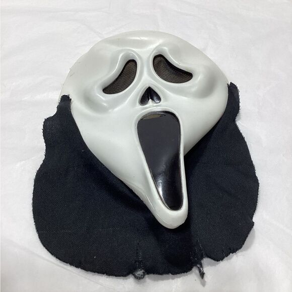Ghostface Mask Scream Movie 2010 Version Easter Unlimited Inc - Picture 4 of 4